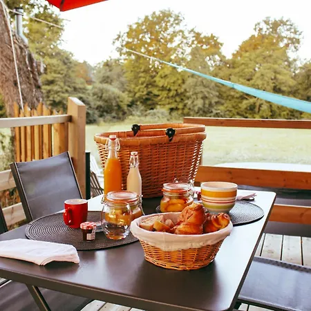 Hébergement de vacances Tiny House Avec Spa, Proche De Bordeaux Et De Saint-emilion
